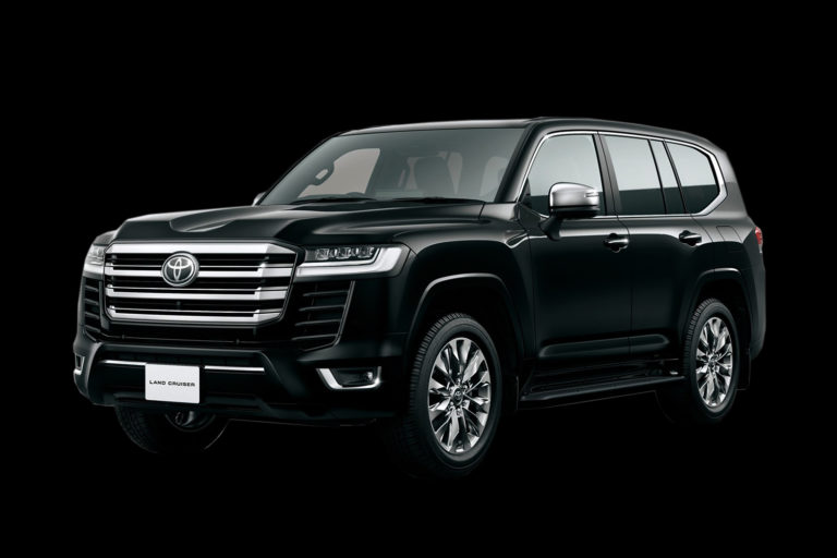 トヨタ ランドクルーザー 沖縄の外車レンタカーならプラチナムレンタカー【 国際通り近く platinumrentacar 公式